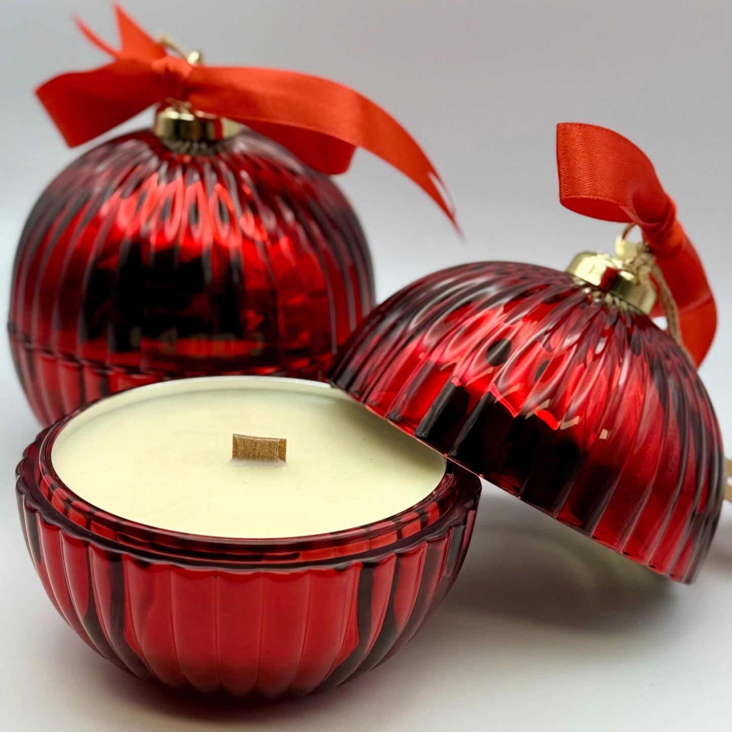 Holiday Christmas Bauble Candle. Coco Madam Scent