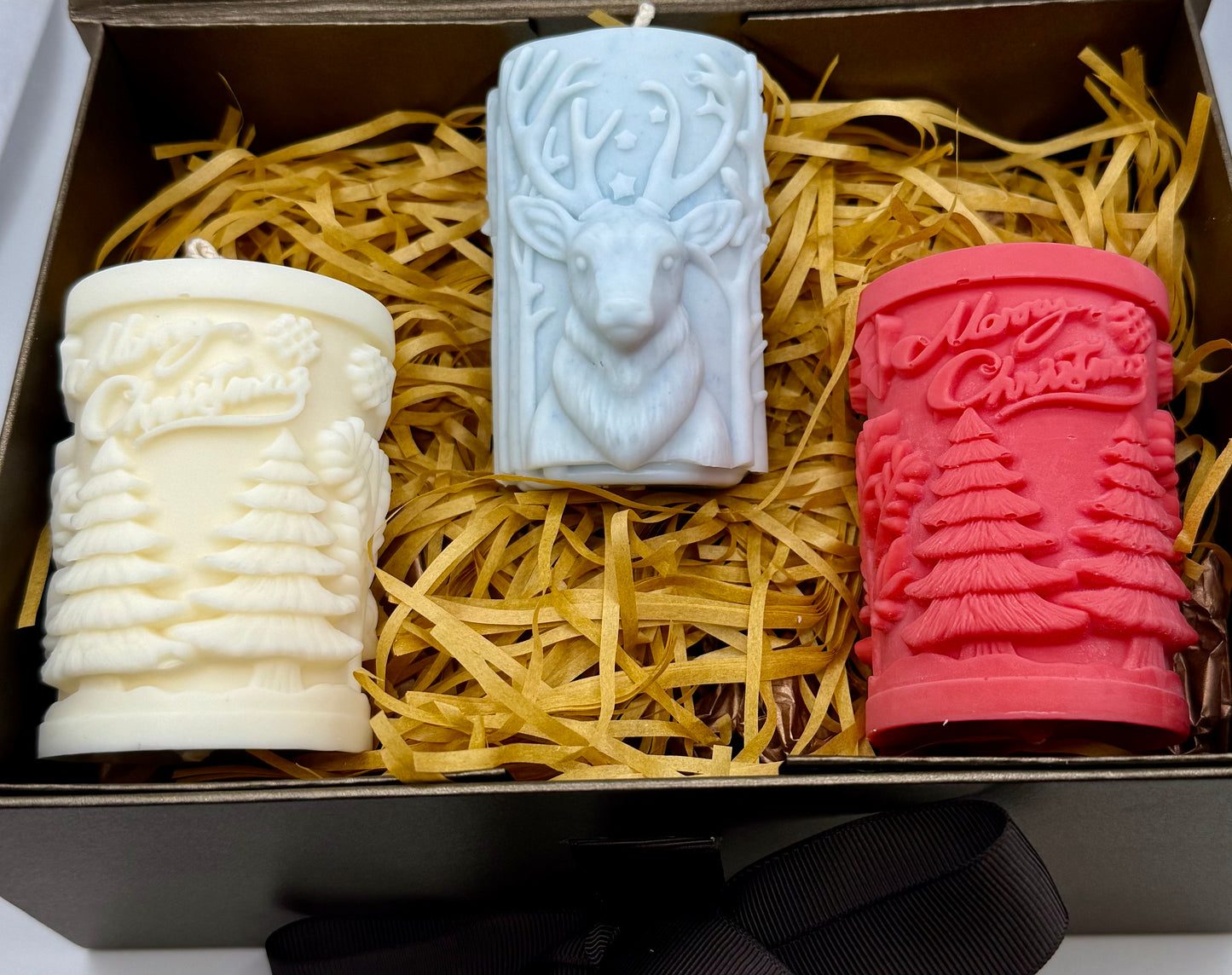 Christmas Pillar Candle Set of 3 + Luxury Gift Packaging