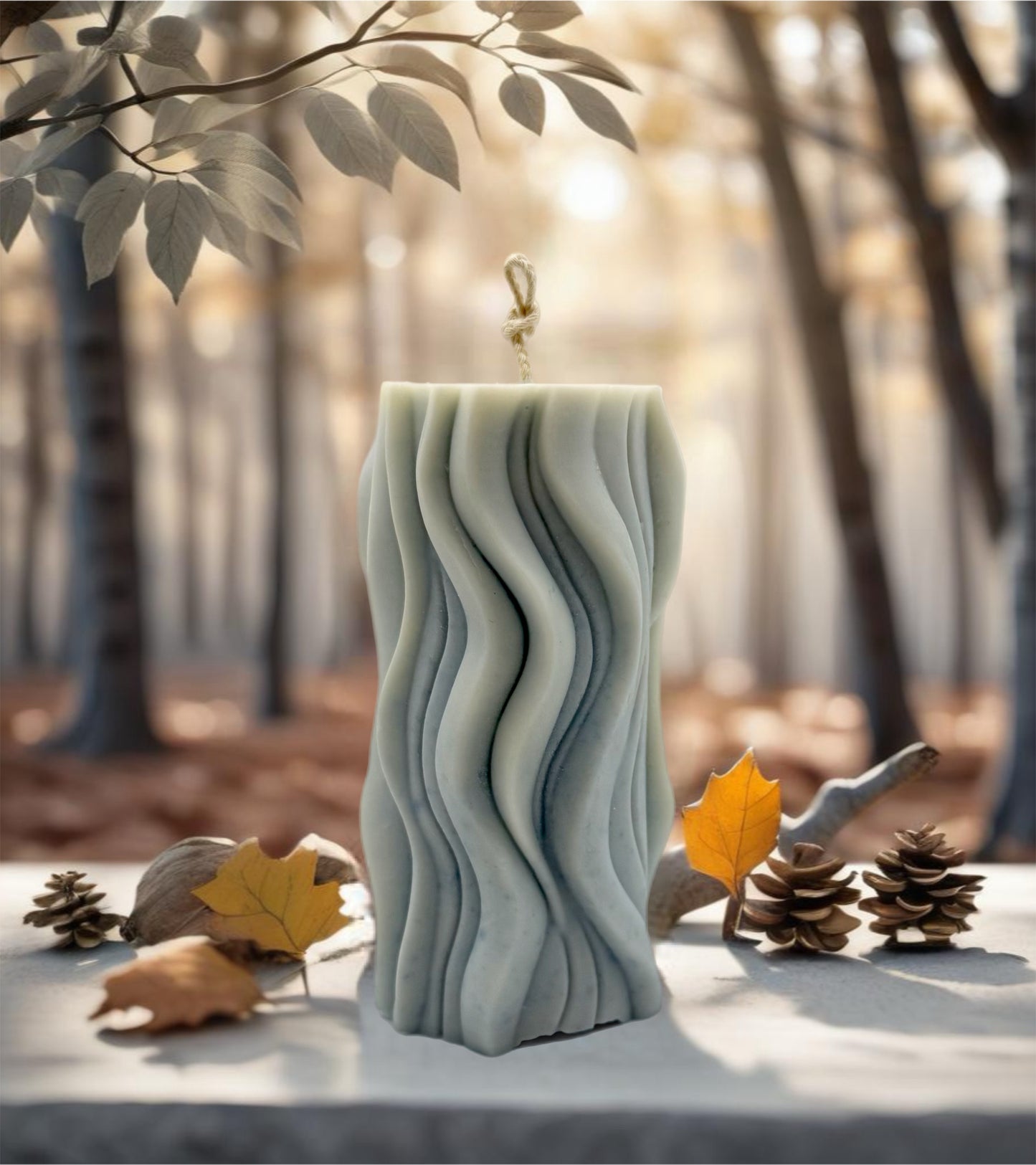 Wavy Column Candle