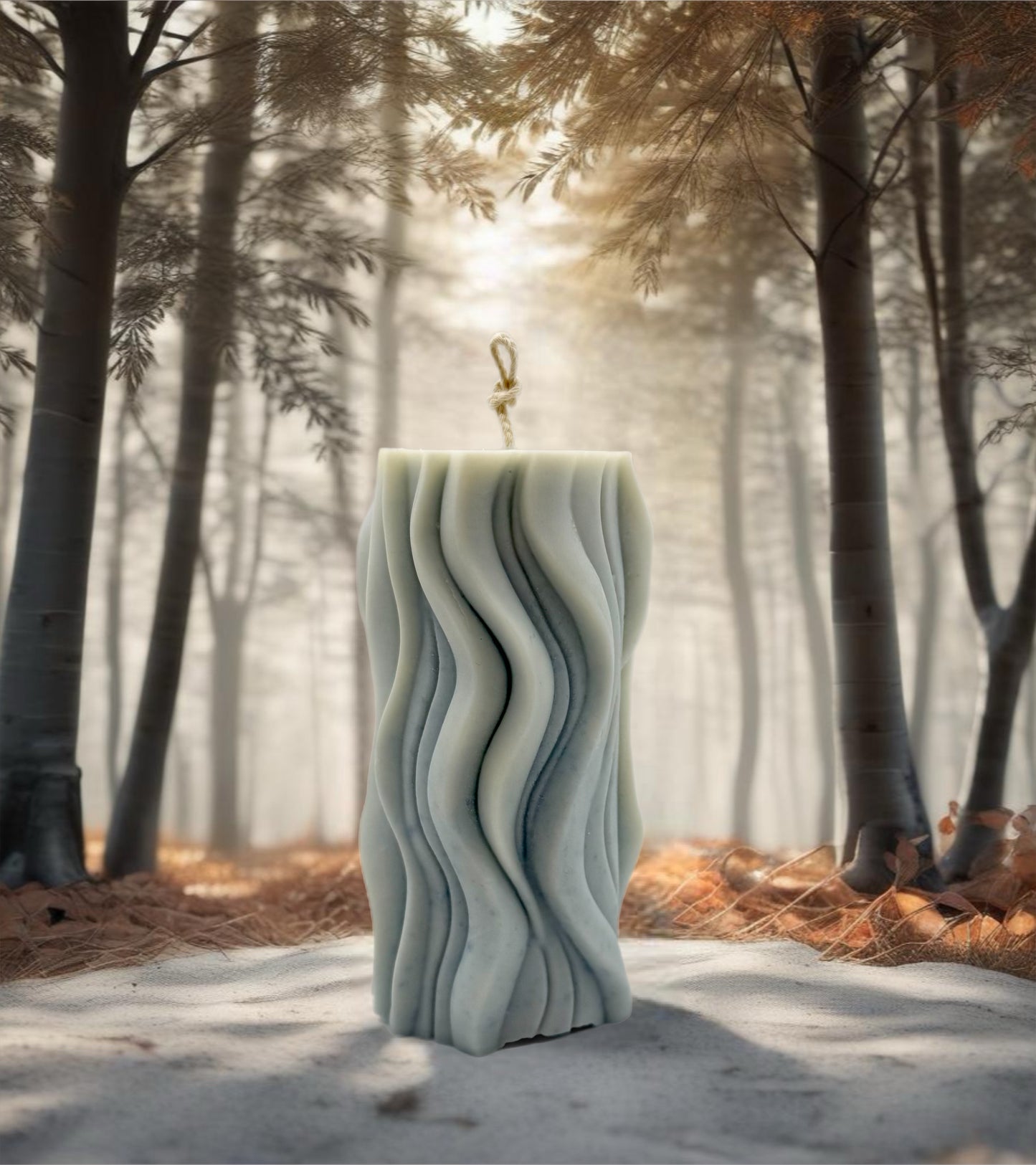 Wavy Column Candle