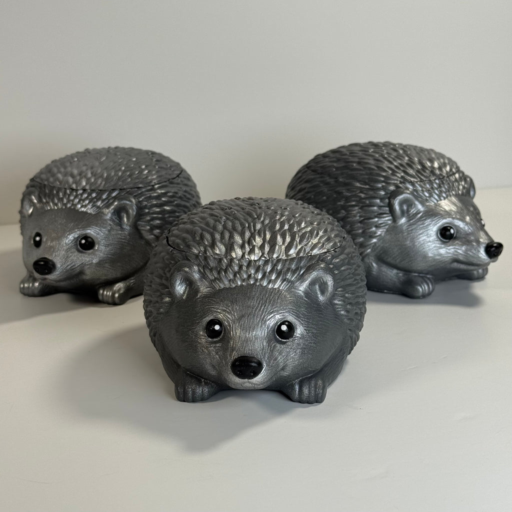 Handcrafted stonecast hedgehog candle with Orchard Cider fragrance, soy wax, autumn-inspired home fragrance gift